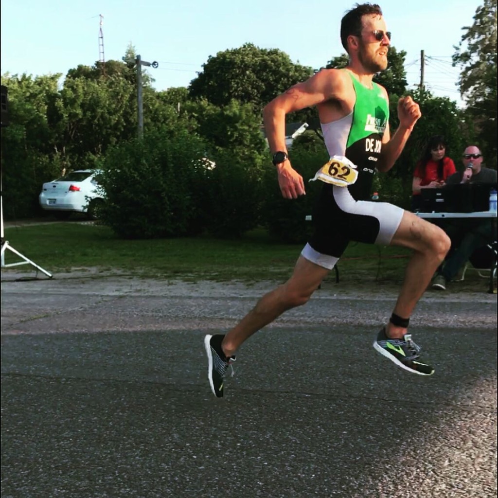 Dr. Garrett de Jong racing — competitive runner and sports chiropractor